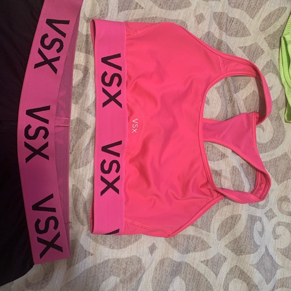 Victoria Secret Workout Set - Picture 3 of 3